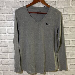 Abercrombie Gray Long Sleeve V-Neck Top, UK size 15/16 US- 16